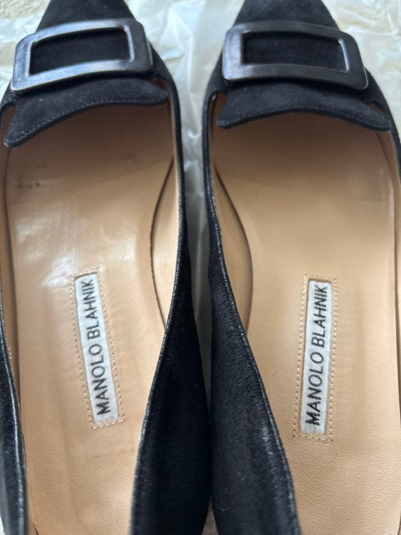 マノロブラニク パンプス 37 スエード 黒 ブラック マノロ ドゥロワー