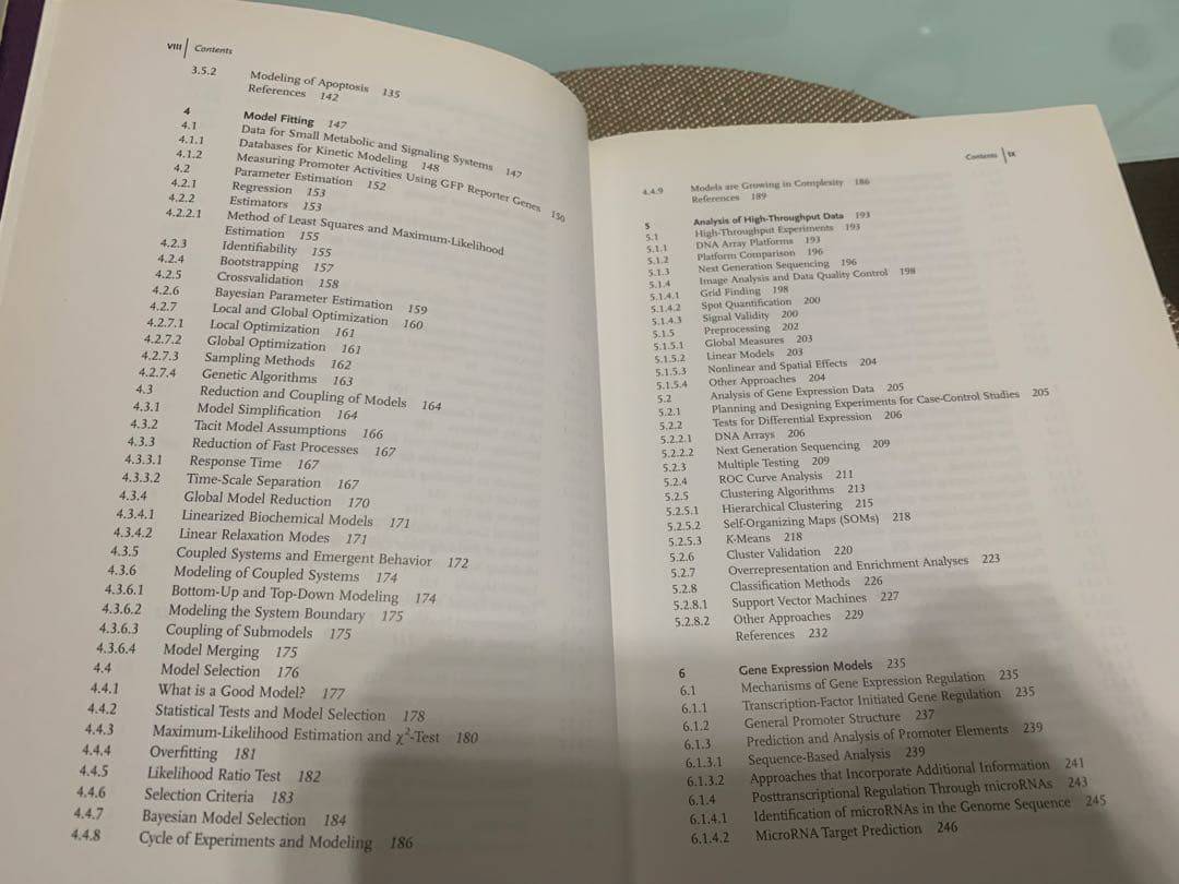 洋書 Systems Biology: A Textbook