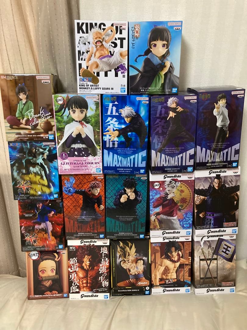 プライズフィギュアまとめ売り　鬼滅の刃の　ワンピース　呪術廻戦　グランディスタ