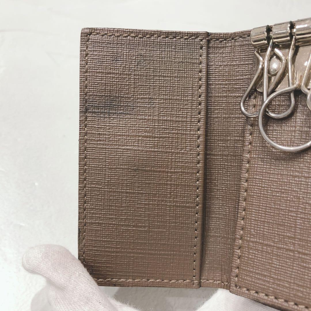 ☆美品☆ GUCCI グッチ キーケース ６連 ベージュ GG柄 ベルトデザイン