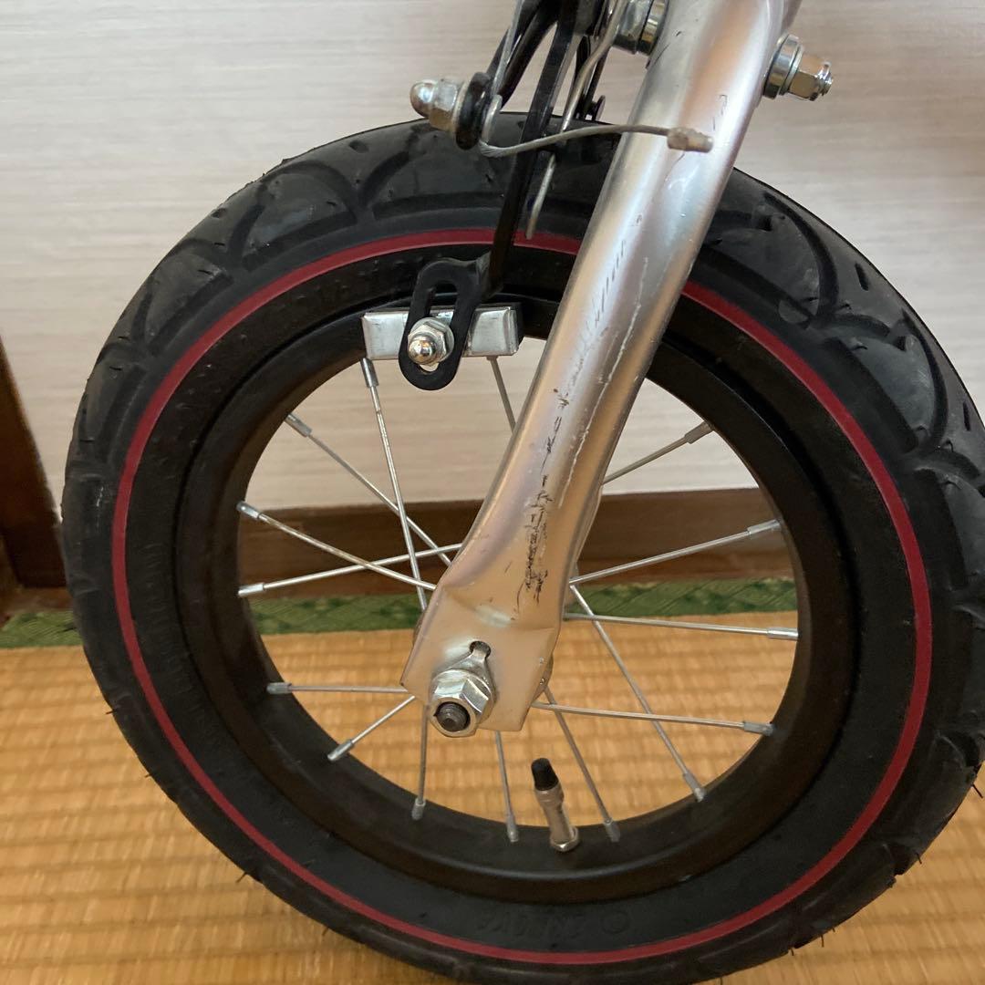 Henshin バランスバイク 赤