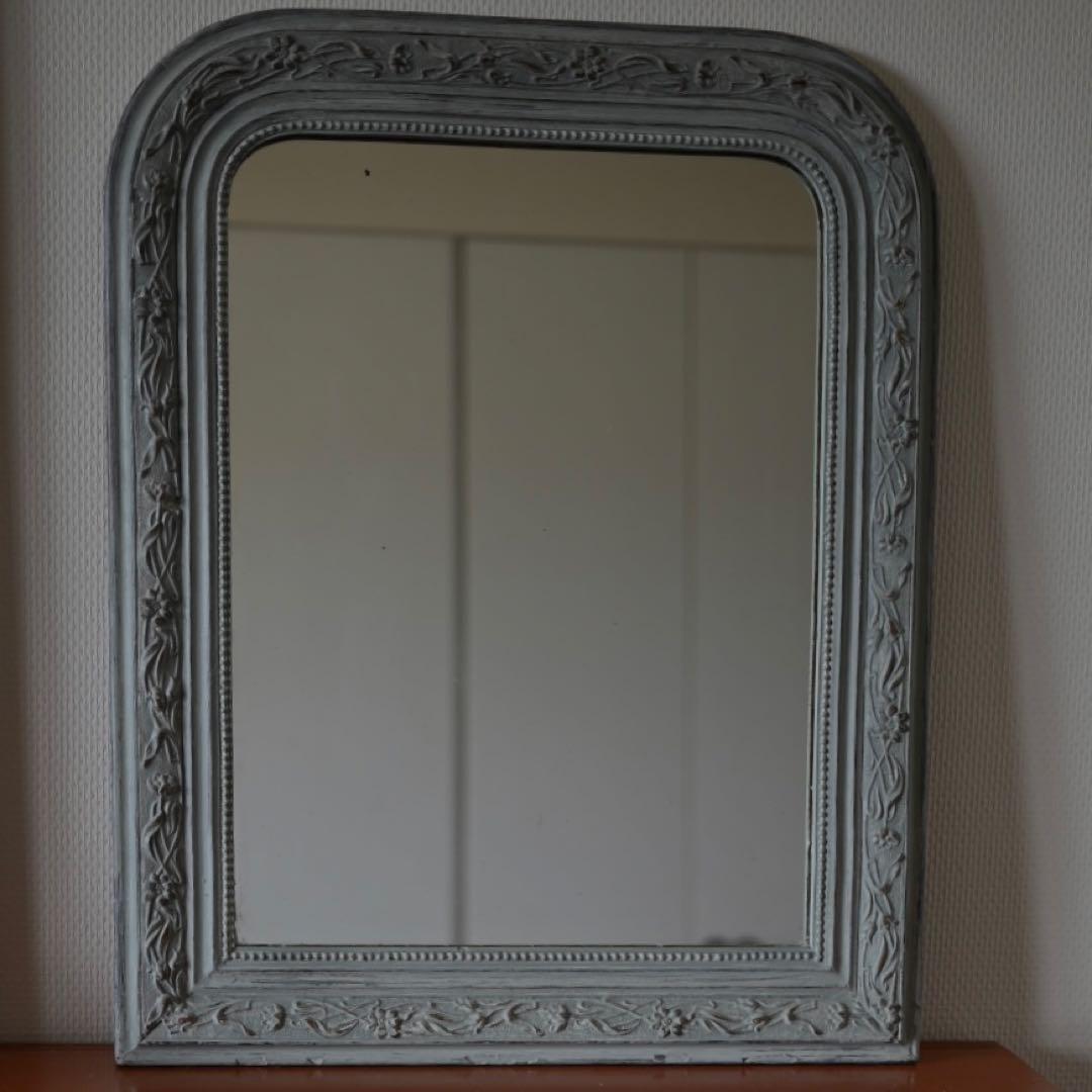 フランスアンティーク　鏡　　60×49センチ