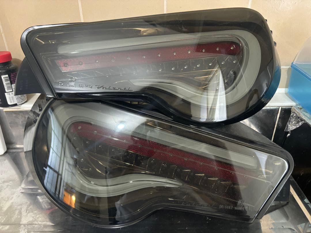 ヴァレンティスモークテールライト86ZN6用