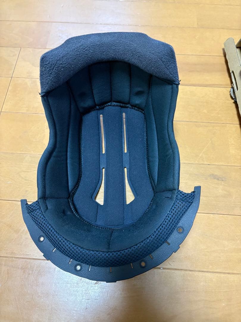 SHOEI GT-Air ステッカーカスタム　Mサイズ　中古ジャンク　マルケス