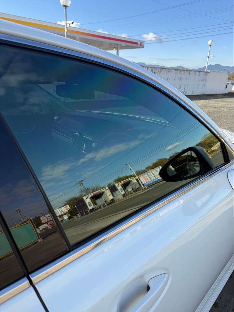 ゆち品　30プリウススモークフィルム