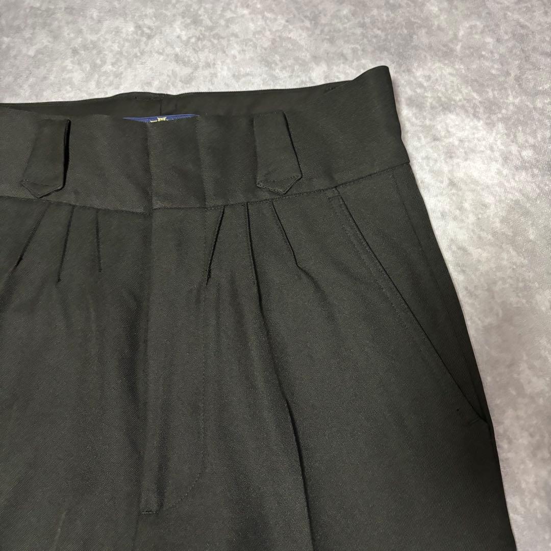 美品　shikitari PINTUCK MEGA FLARE SLACKS