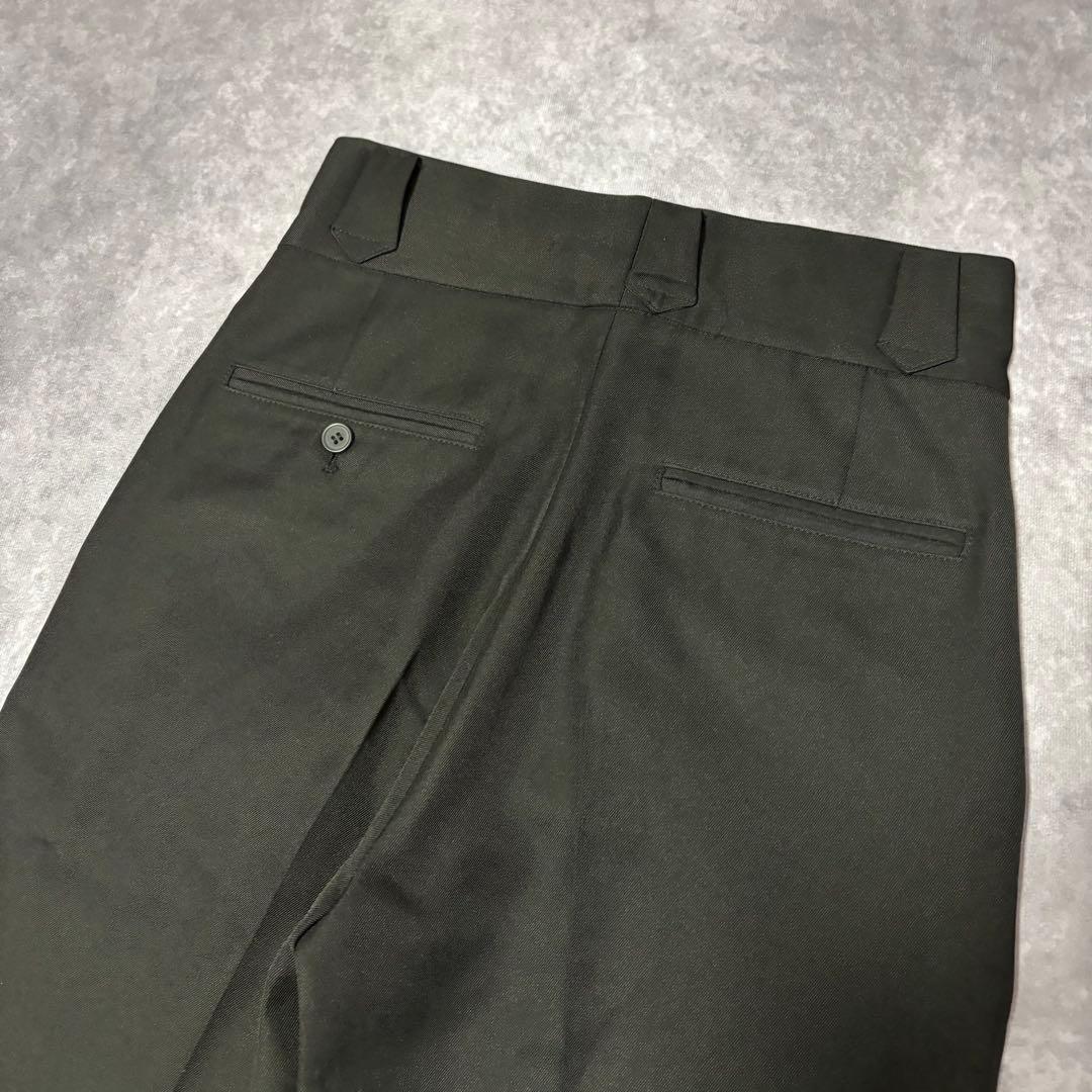 美品　shikitari PINTUCK MEGA FLARE SLACKS