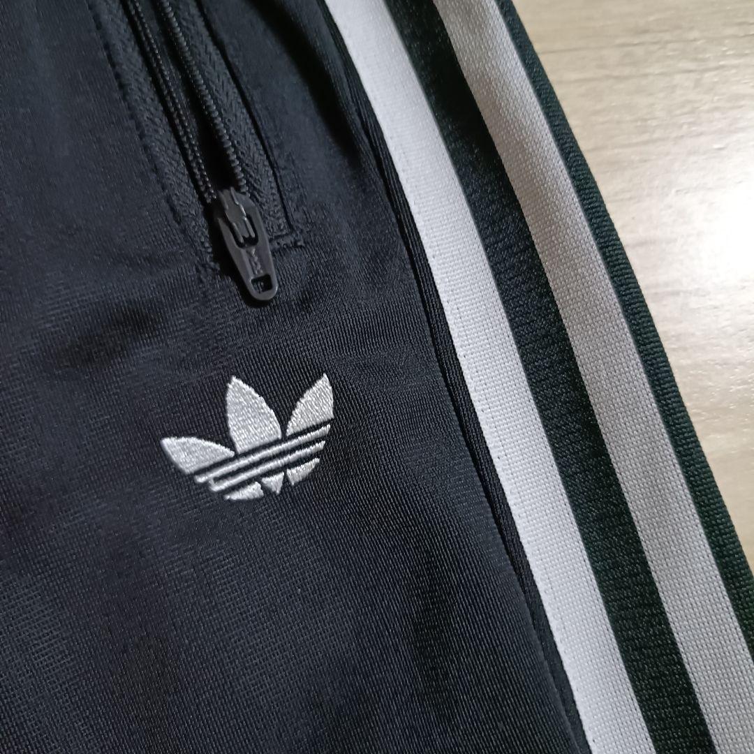 アディダス 黒 ベッケンバウアー ジャージパンツ ジェンダーニュートラル男性XS