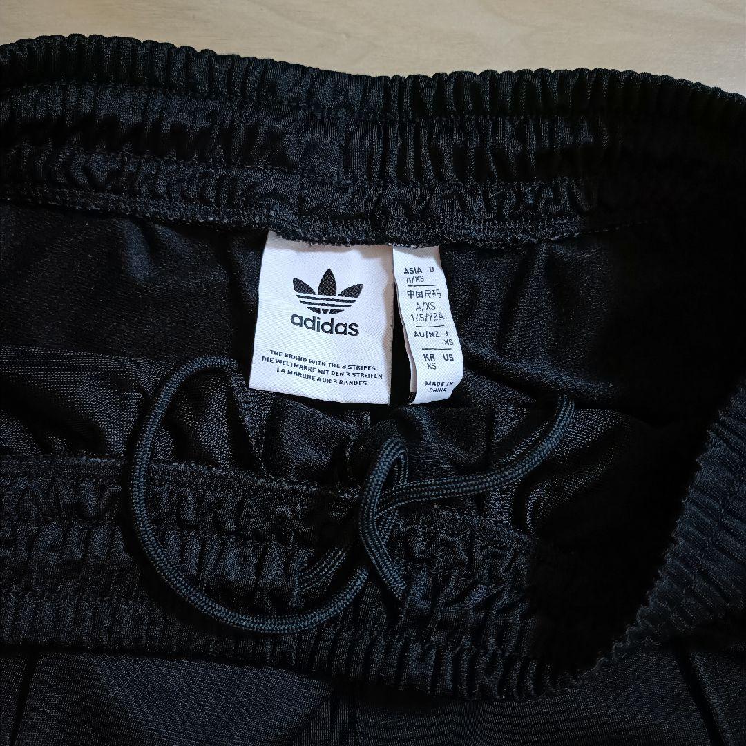 アディダス 黒 ベッケンバウアー ジャージパンツ ジェンダーニュートラル男性XS