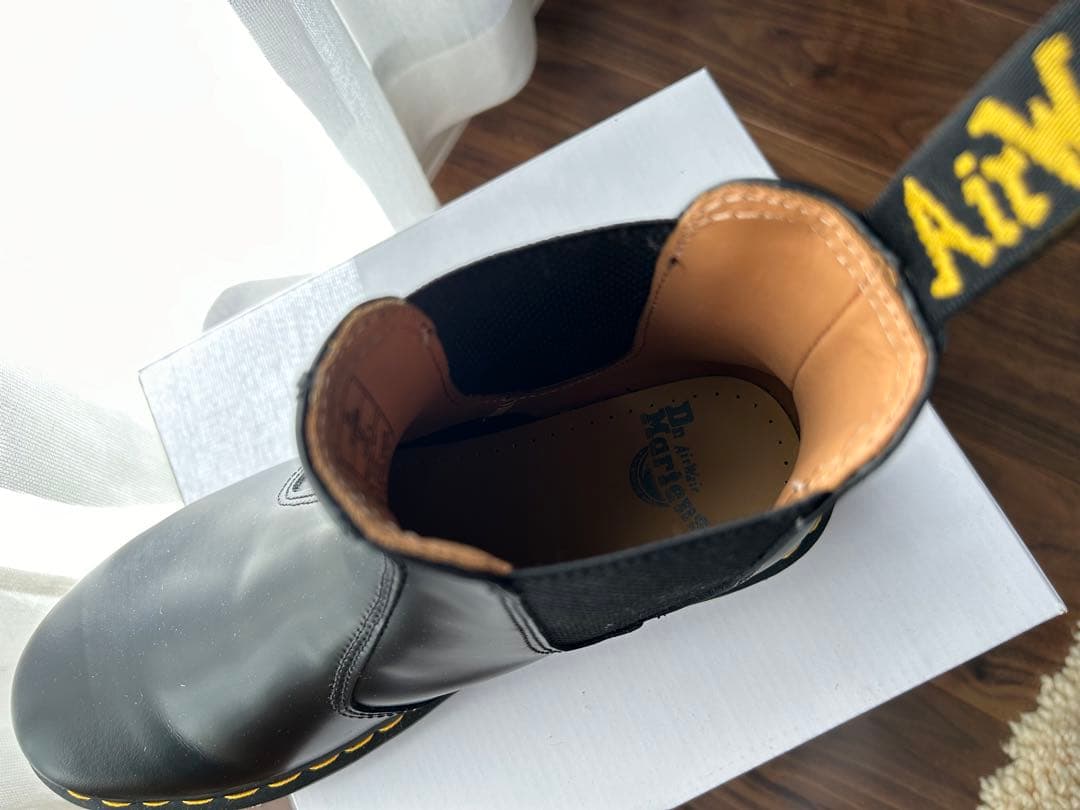 ドクターマーチン　チェルシーブーツ(美品)