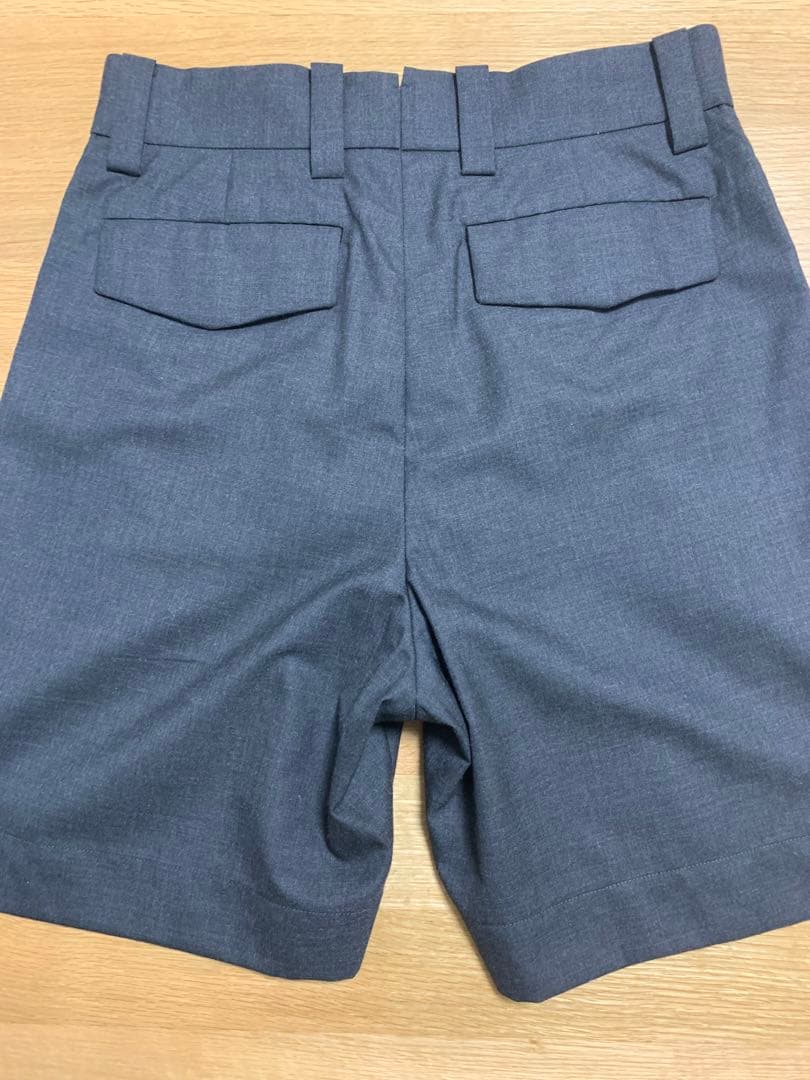 パンツ Margaret Howell summer wool shorts