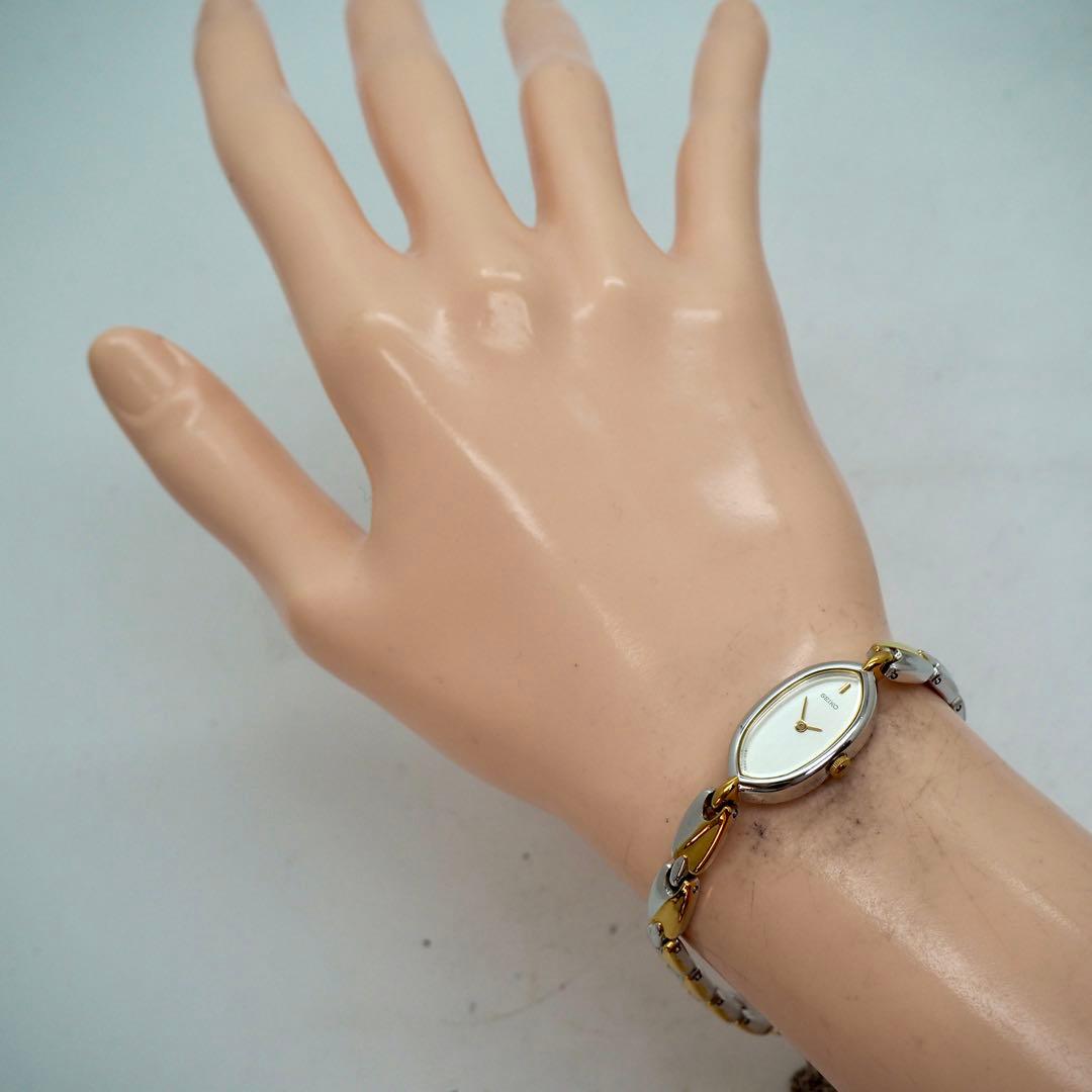 177 稼働【美品】SEIKO時計　レディース　オーバル　コンビ　ゴールド　華奢