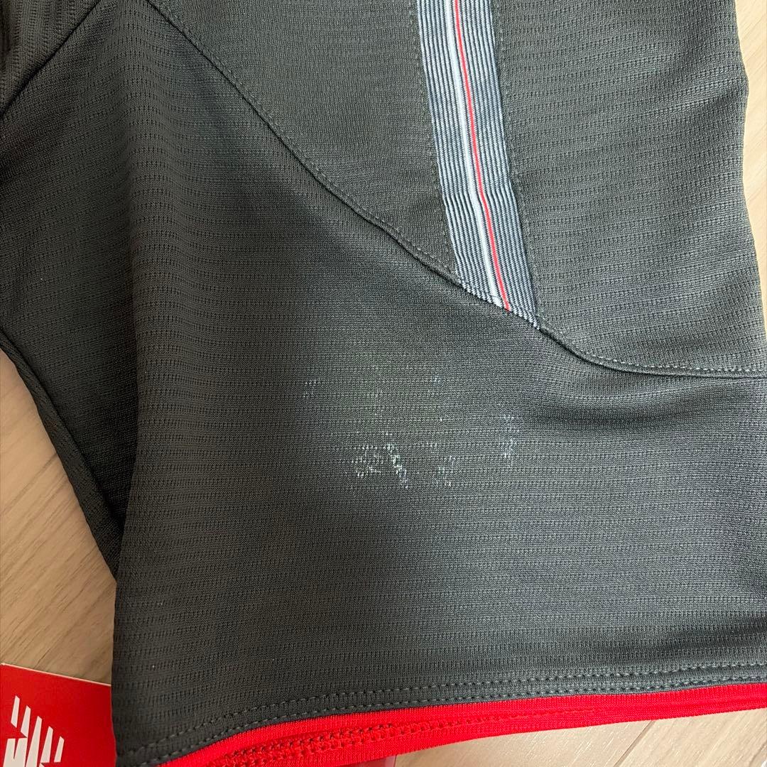 リヴァプール　15-16 3rdユニフォーム