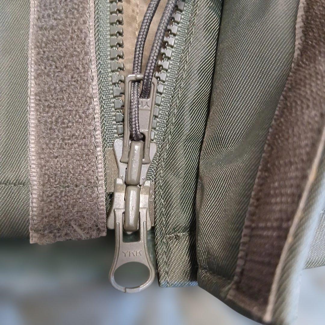 デッドストック　フランス軍　 最新版 フィールド パーカー　サイズ L 相当