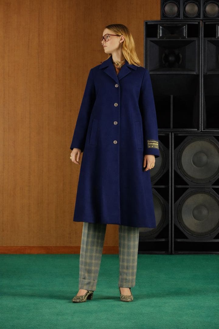 極美品　GUCCIグッチ チェスター　コート GGボタン　ネイビー　刺繍　ロング