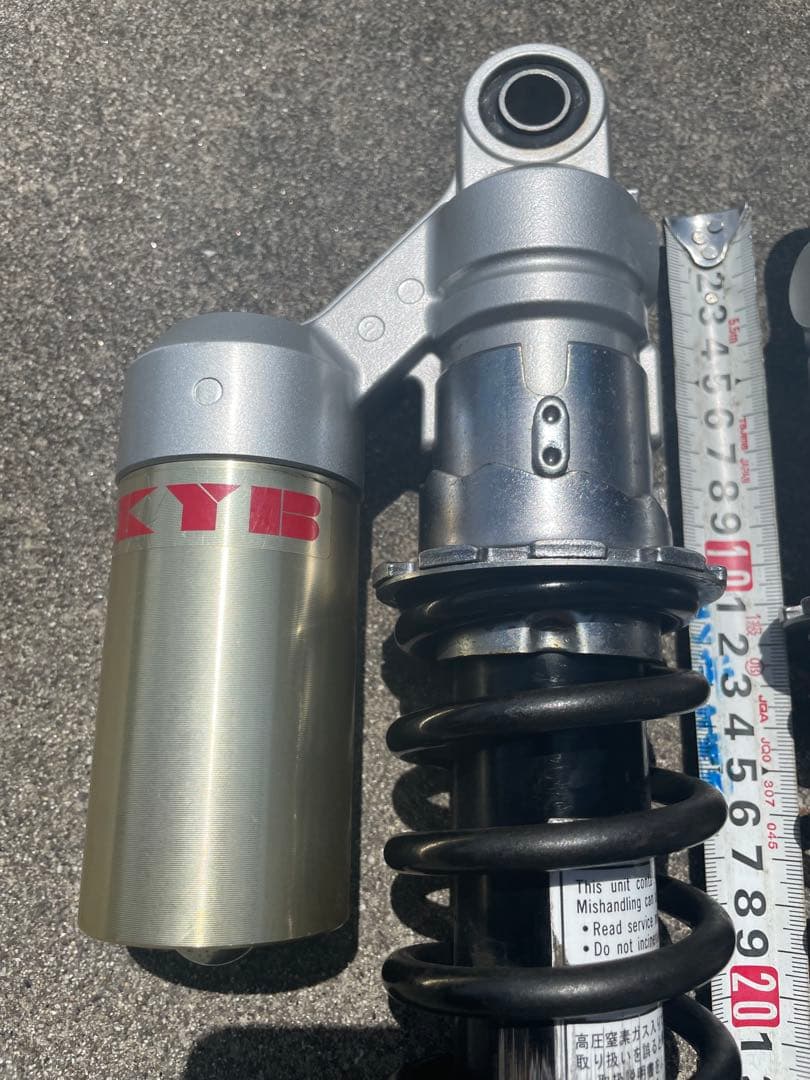 KYB zrx純正サスペンション 2本セット
