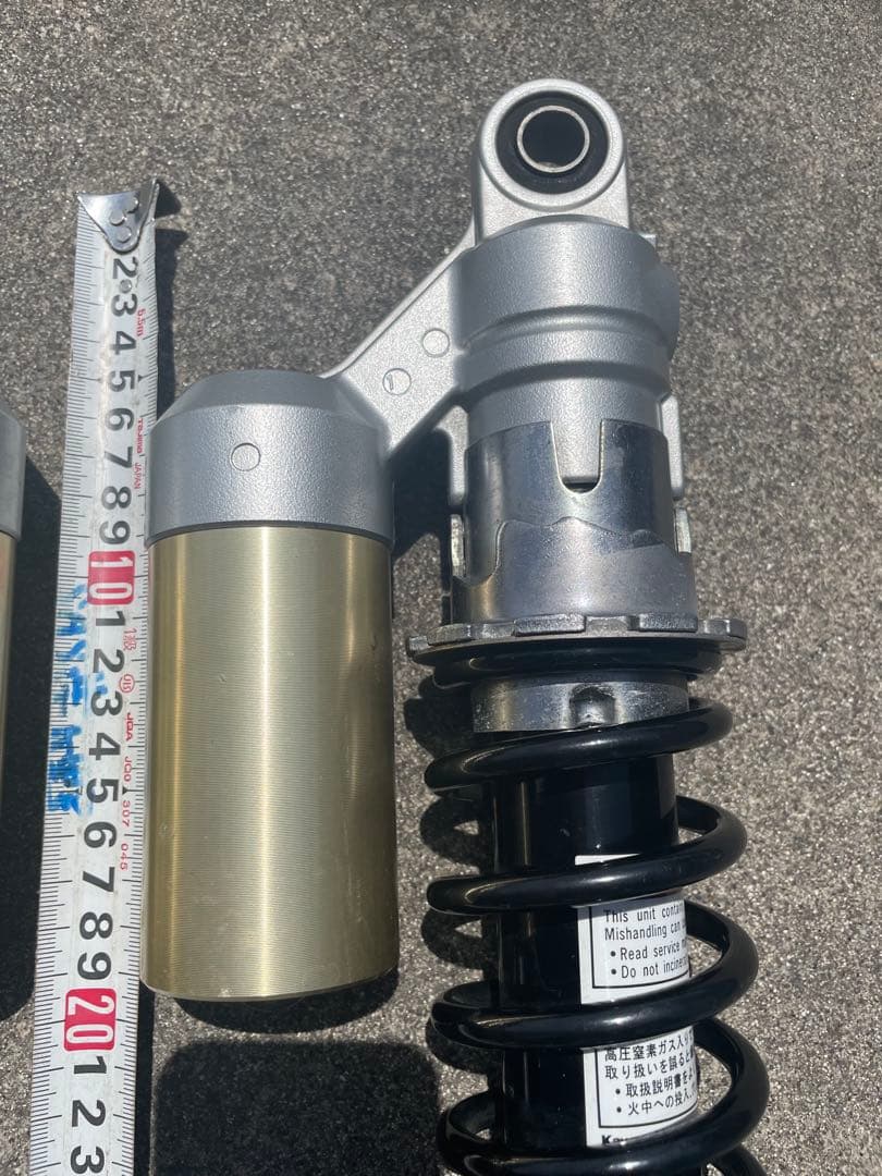 KYB zrx純正サスペンション 2本セット