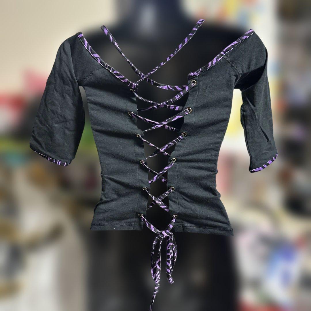 未使用　d.i.a トップス　紫　ゼブラ柄