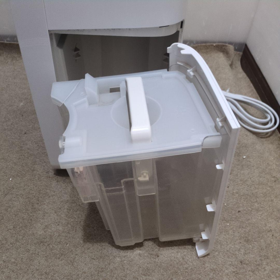 シャープ 衣類乾燥 除湿機 CV-P71-W