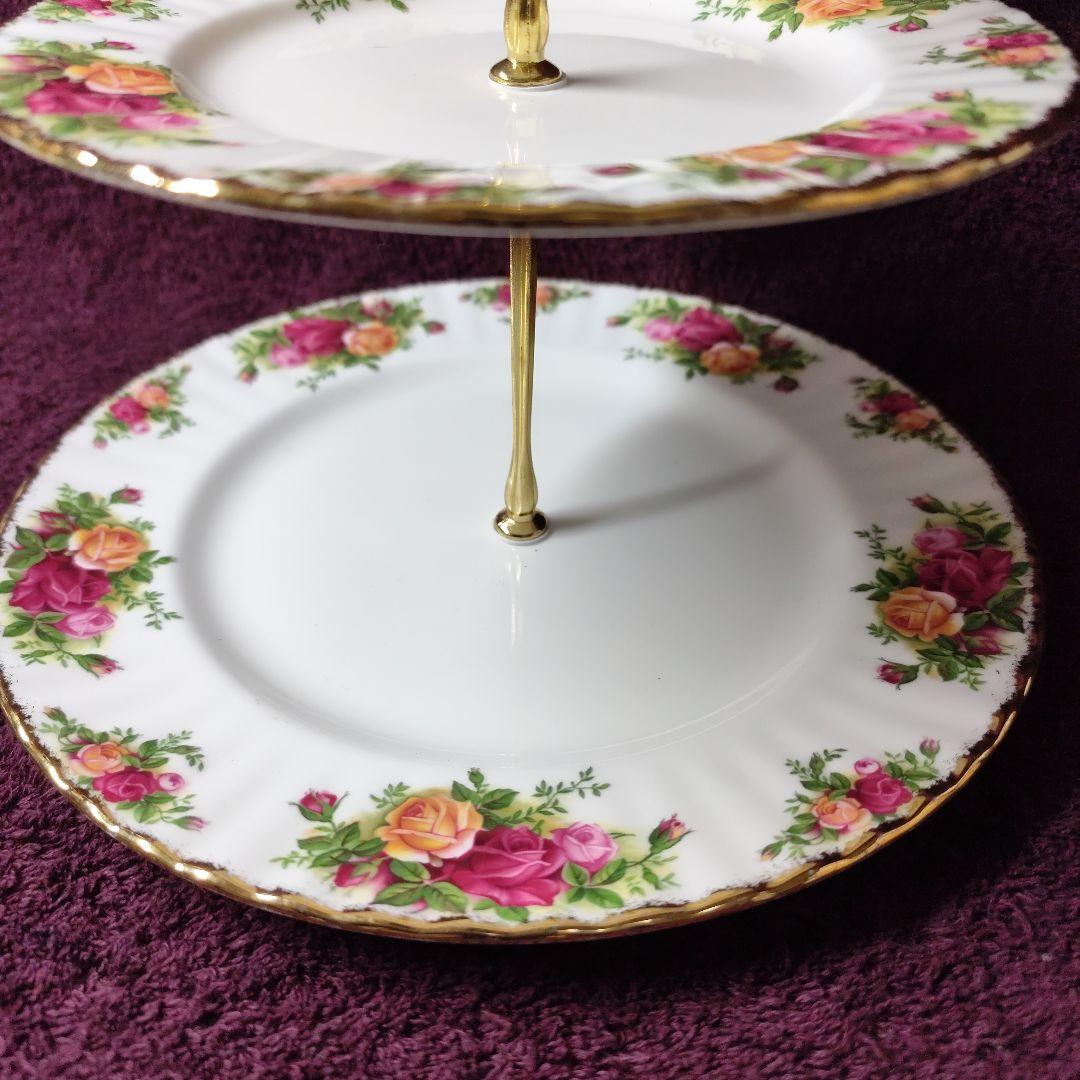 ロイヤルアルバート　オールドカントリーローズ　アフタヌーンティー用ケーキスタンド