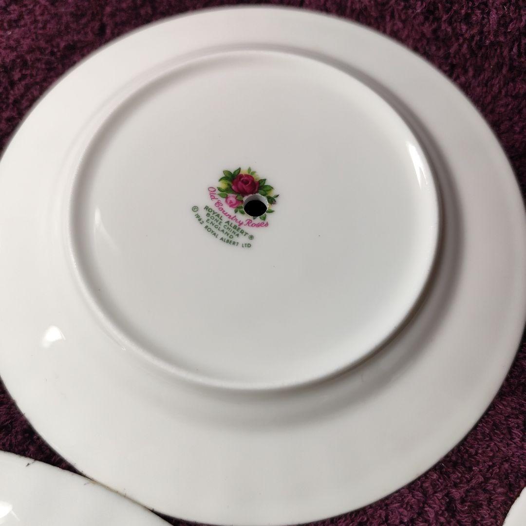 ロイヤルアルバート　オールドカントリーローズ　アフタヌーンティー用ケーキスタンド