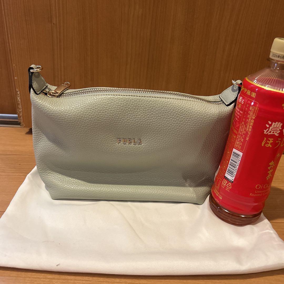 [ FURLA ] ショルダーバッグ