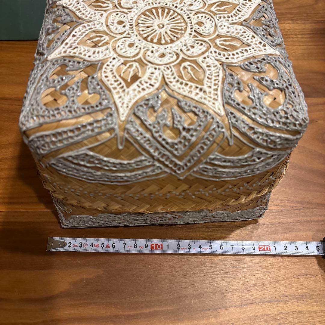 インドネシア館で購入したカゴ（M）