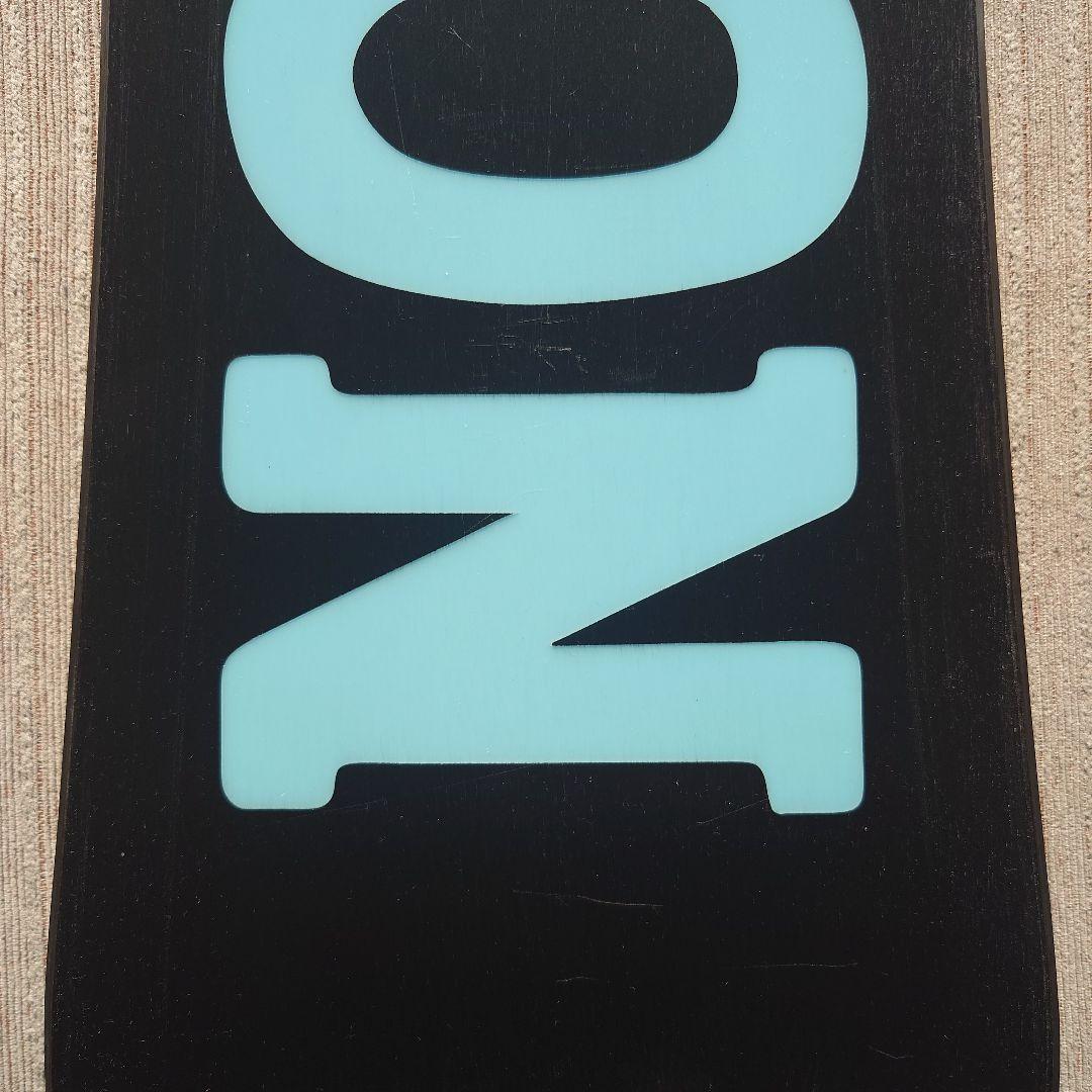 Burton スノーボード ロボットデザイン バインディング付き