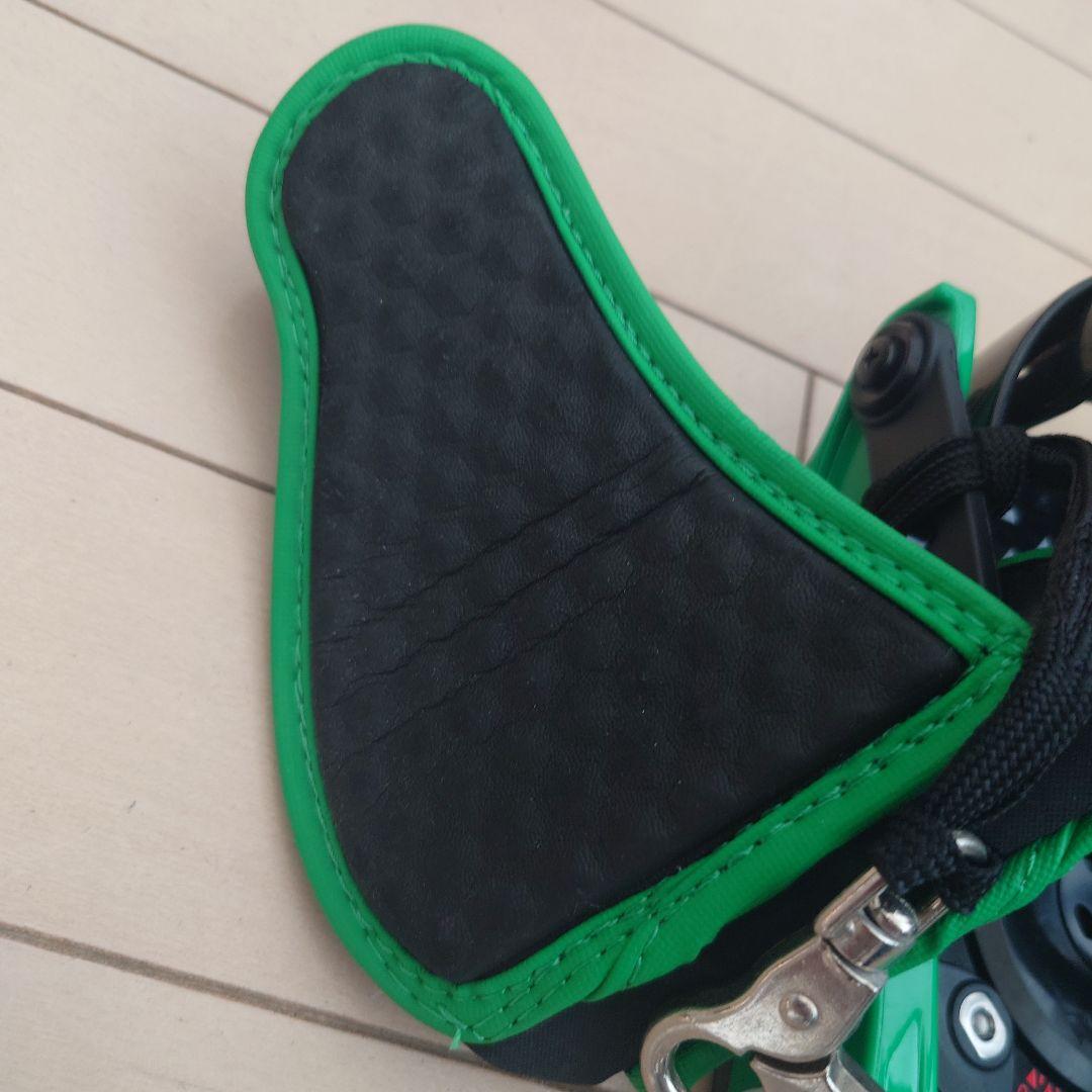 Burton スノーボード ロボットデザイン バインディング付き