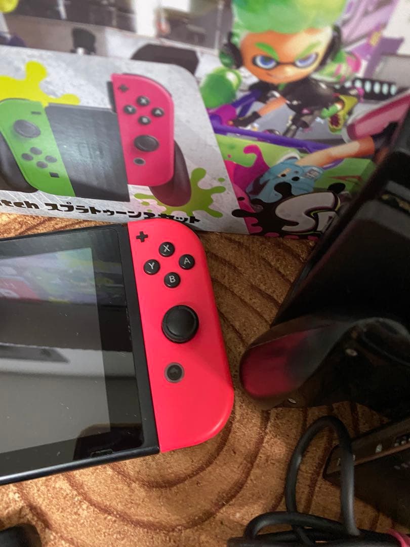 Nintendo Switch ニンテンドースイッチ本体　スプラトゥーンカラー