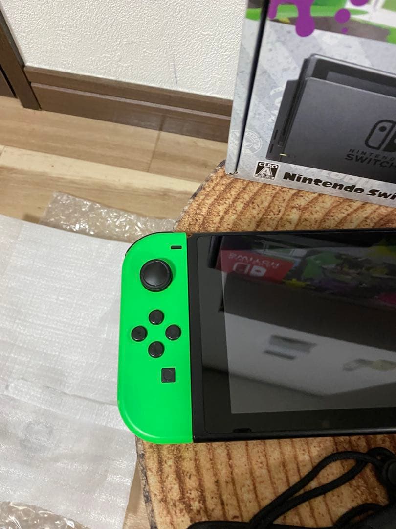 Nintendo Switch ニンテンドースイッチ本体　スプラトゥーンカラー