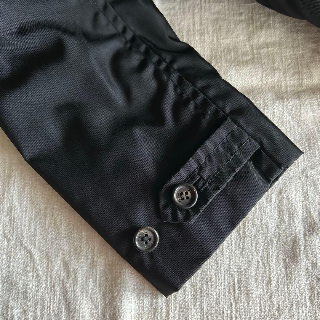 PRADA ブラック　ナイロン　ロングコート　ステンカラー　後ろ襟ロゴあり　42