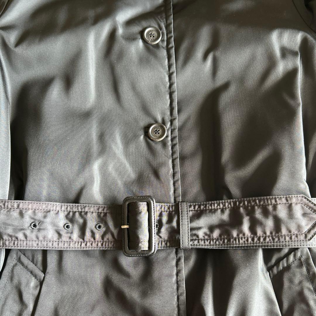 PRADA ブラック　ナイロン　ロングコート　ステンカラー　後ろ襟ロゴあり　42