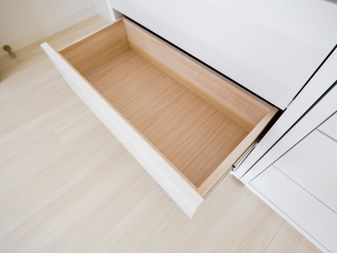 桐材日本製オーダー収納チェスト３段光沢ホワイトW75×D35cm 出品6月末まで