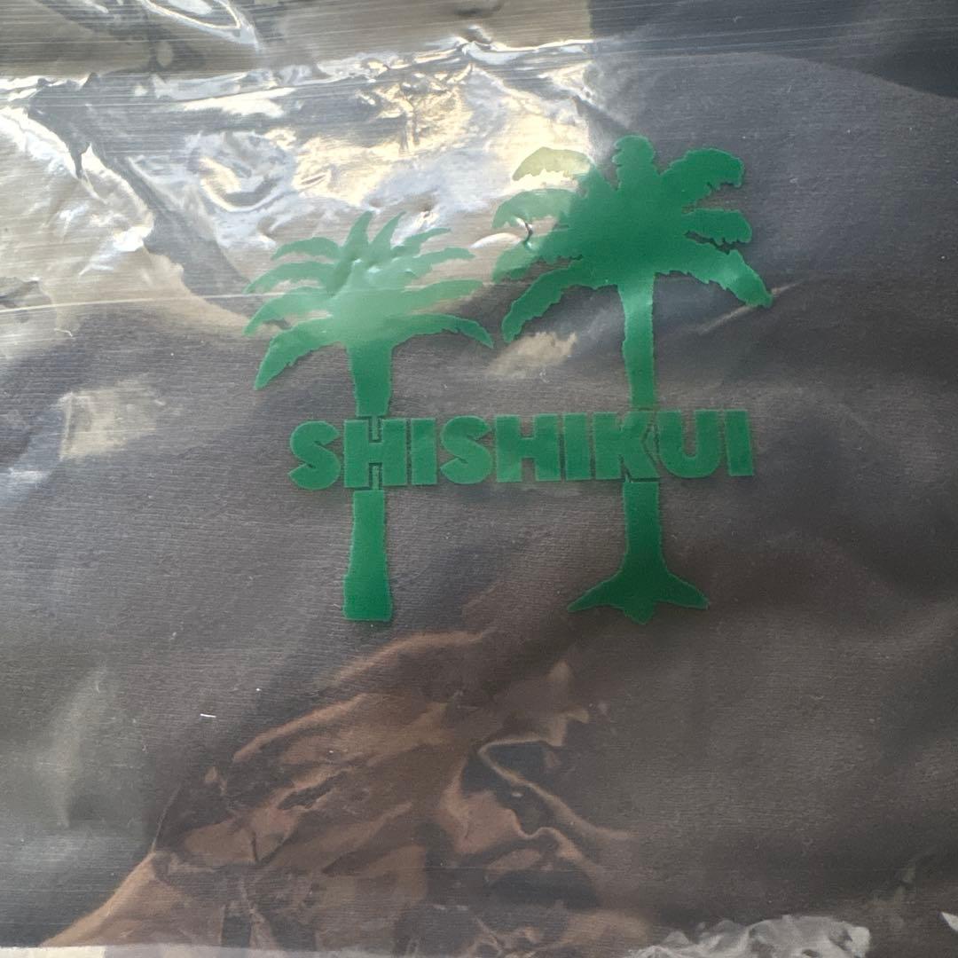 シシクイ　アイレットP ブラック