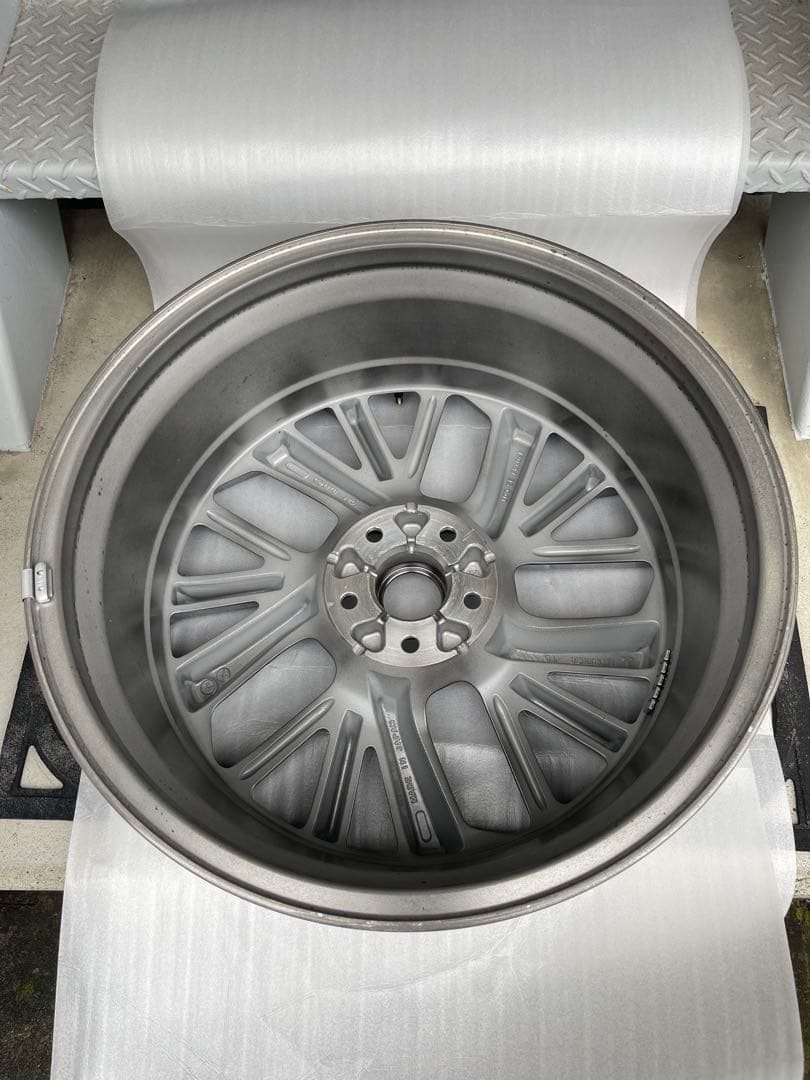 アウトランダー　純正ホイール　20インチ　1本　③