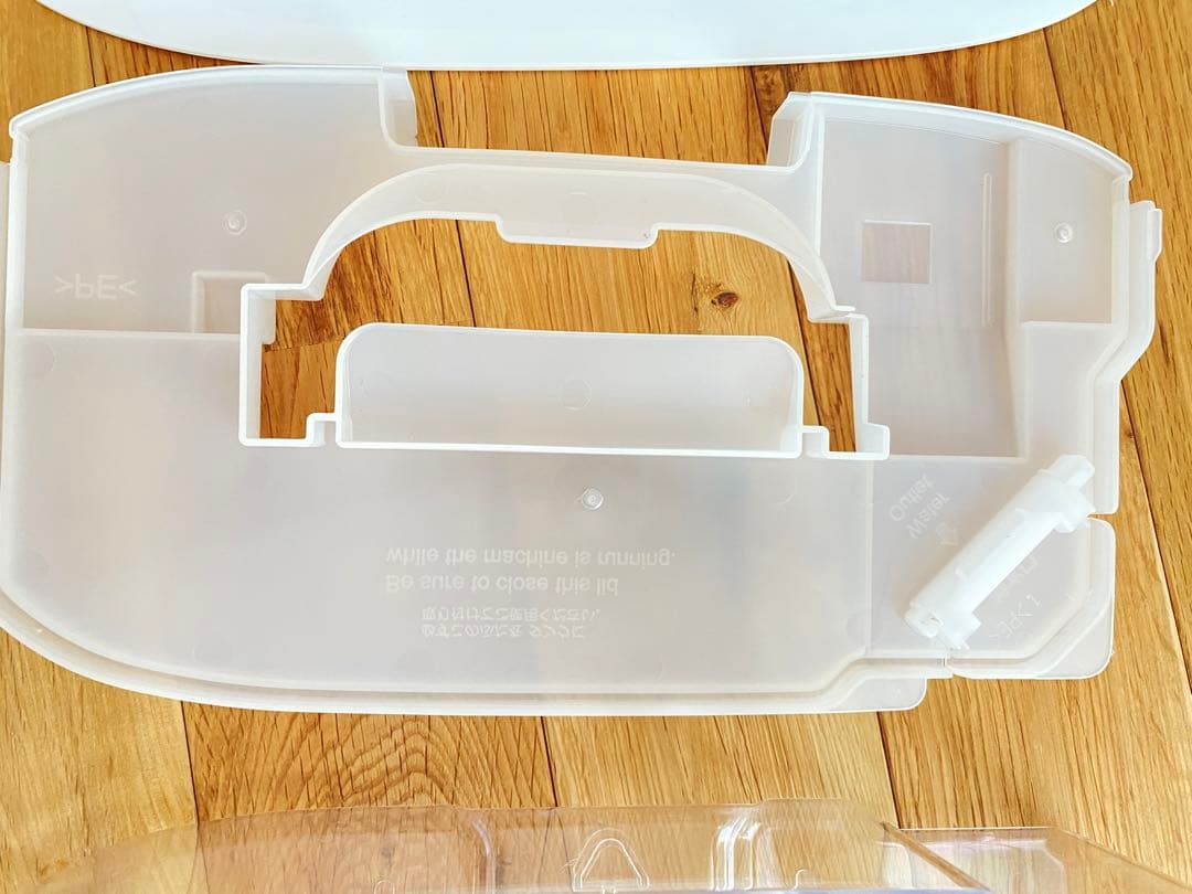 2019年製　Panasonic衣類乾燥除湿機　F-YZS60