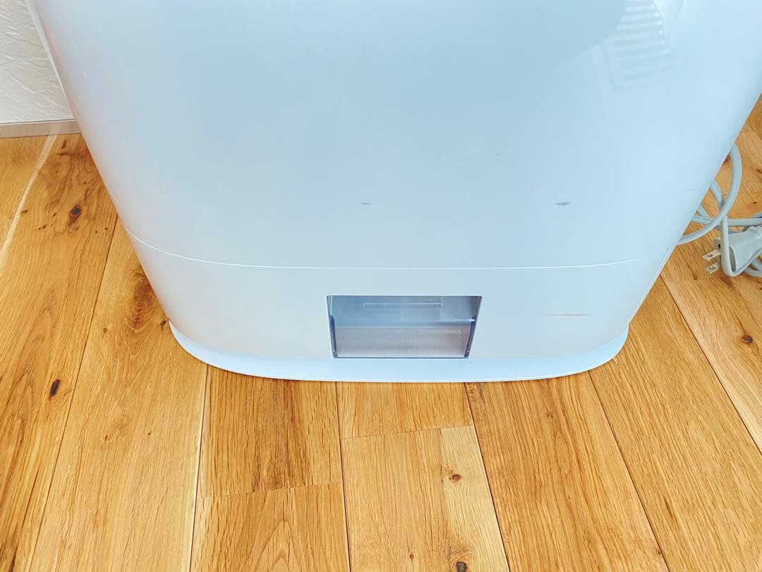 2019年製　Panasonic衣類乾燥除湿機　F-YZS60