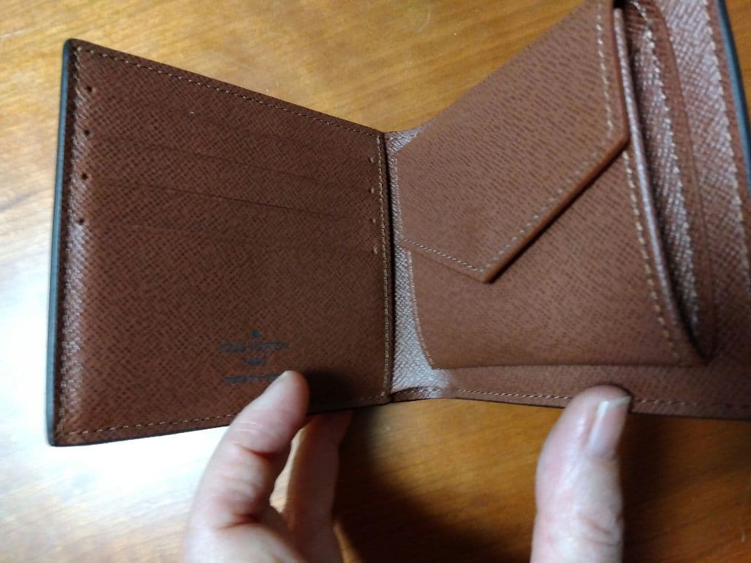 ルイ・ヴィトン　二つ折り財布　ポルトフォイユ マルコ