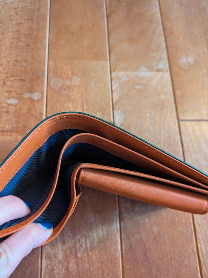 プレリー　二つ折り財布　コードバン