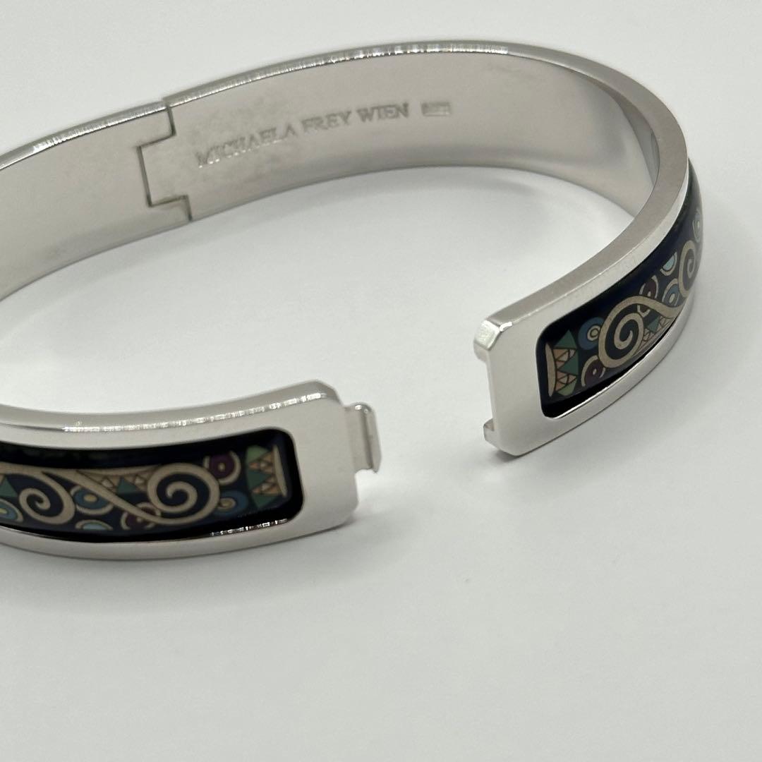 【美品】ミカエラフレイ バングル シルバーカラー
