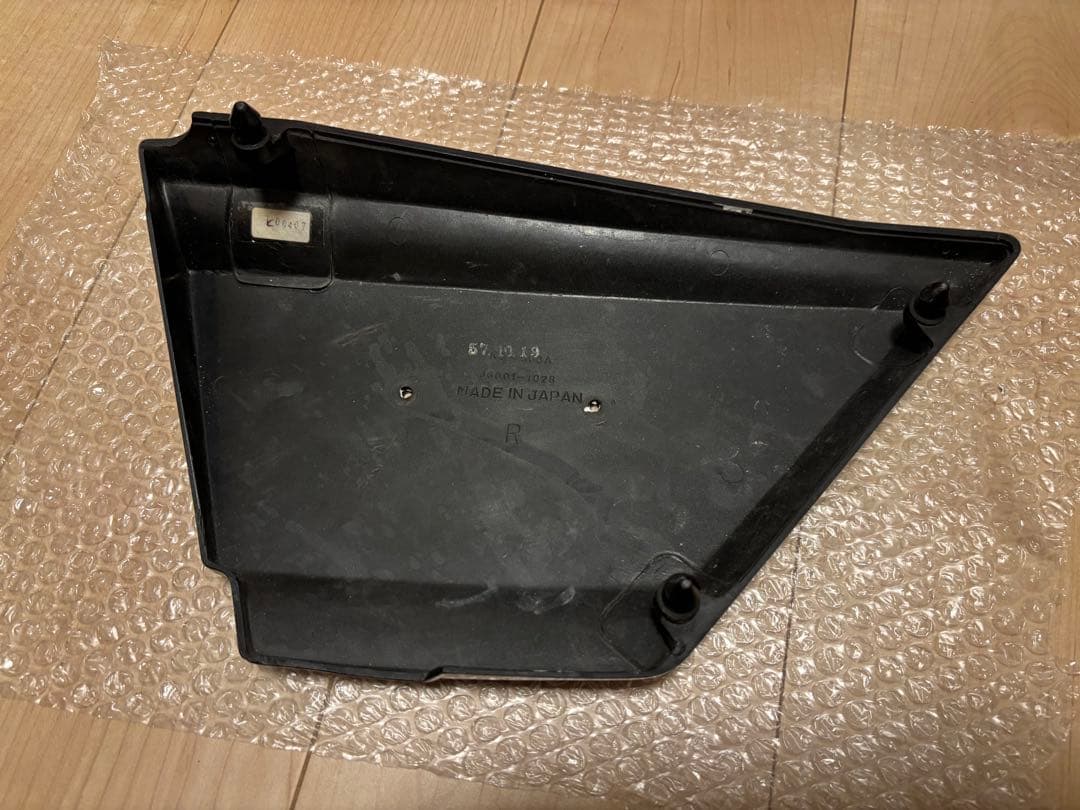 Z400FX 純正品　塗装後未使用外装セット　タンク　サイドカバー　テールカウル