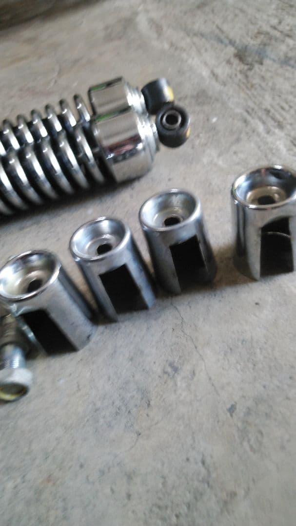 ハーレーリアサスペンション取り付けボルトセット 　ショベル4速 純正 美品