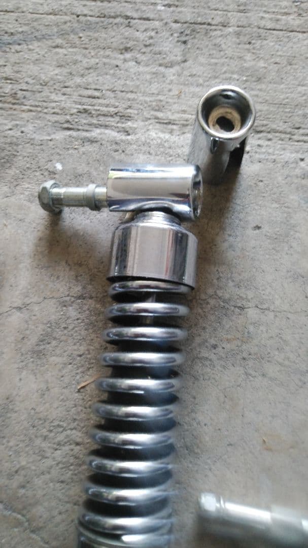 ハーレーリアサスペンション取り付けボルトセット 　ショベル4速 純正 美品