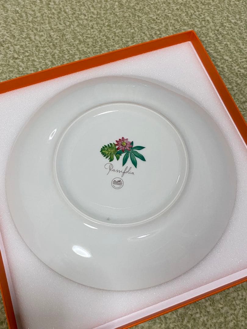 Love_CHANEL♡ エルメス　デザートプレート No1パシフォリア