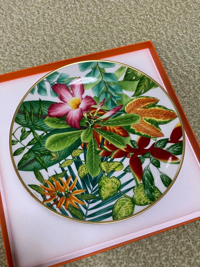 Love_CHANEL♡ エルメス　デザートプレート No1パシフォリア