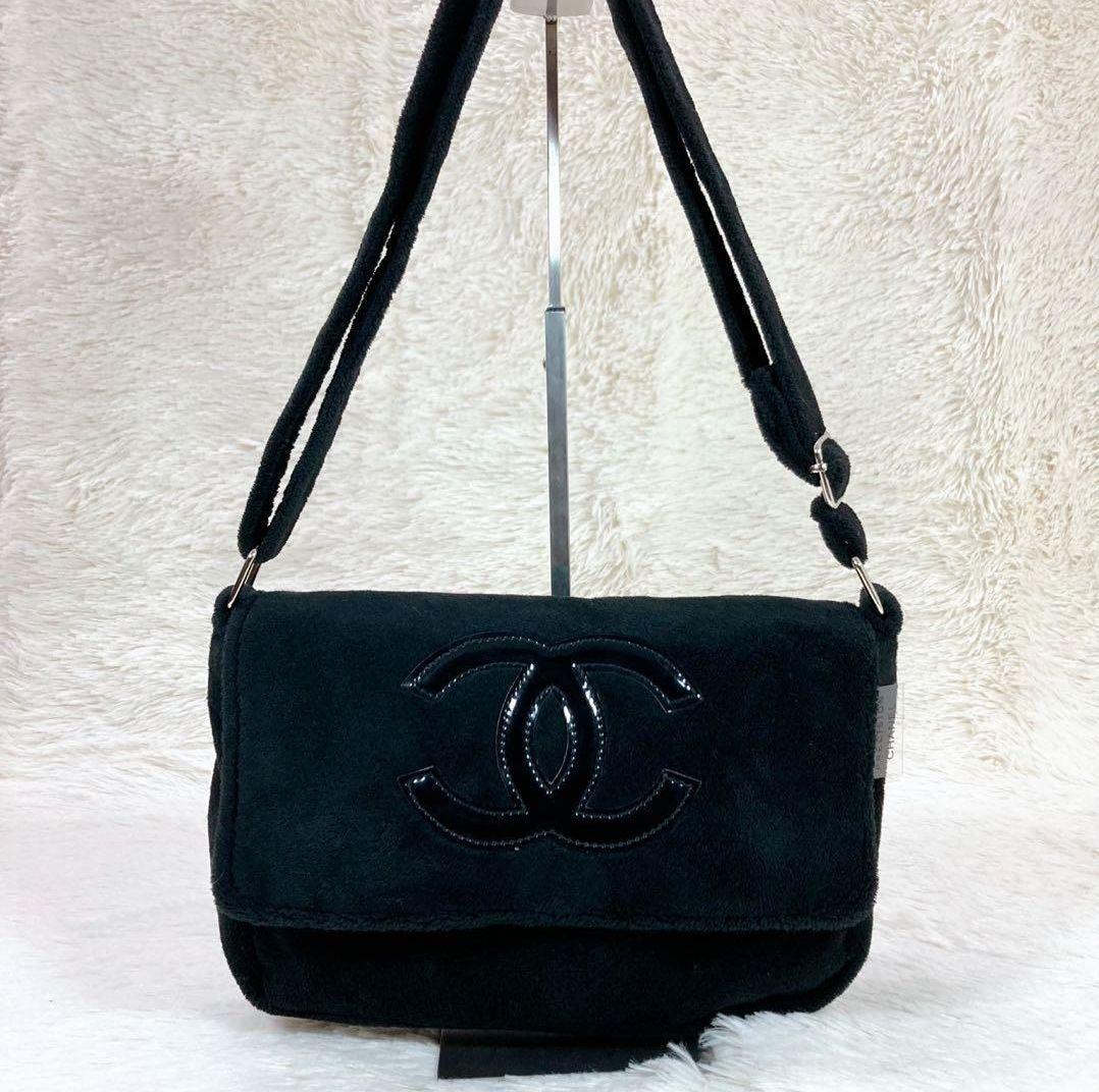 CHANEL ブラック ショルダーバッグ Precision