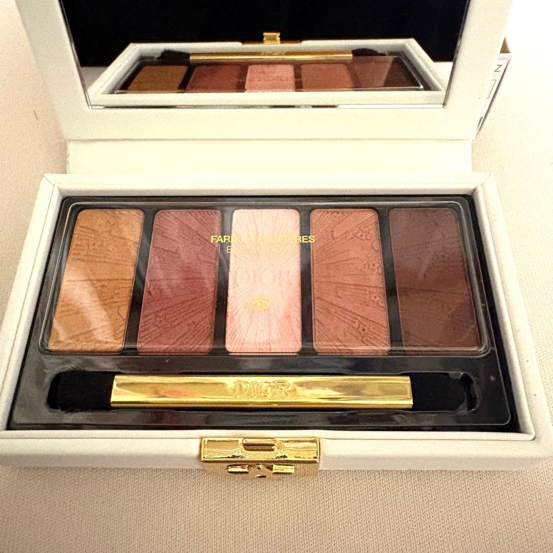 ディオールクチュールアイパレット（ホリデー コレクション 2025 限定品）