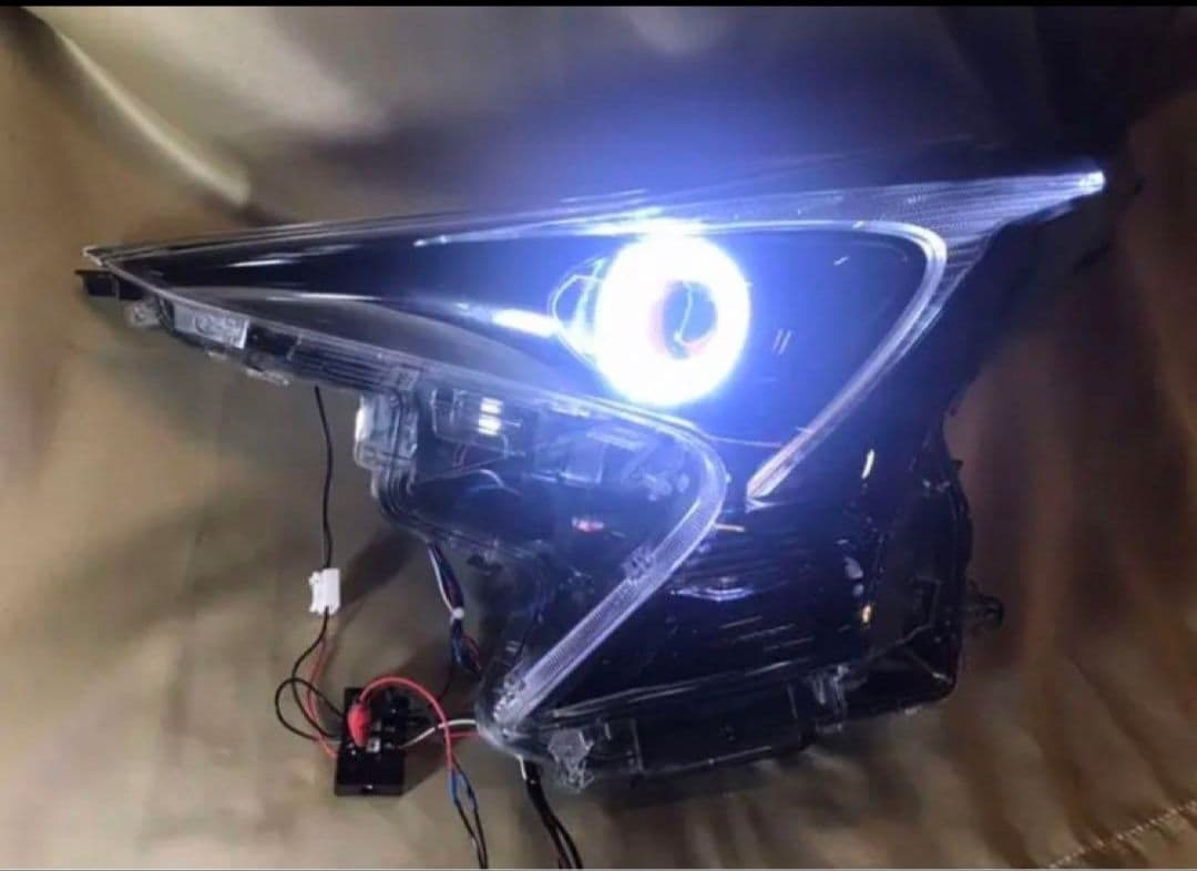 LEDヘッドライト　イカリング 青 紫 カスタム