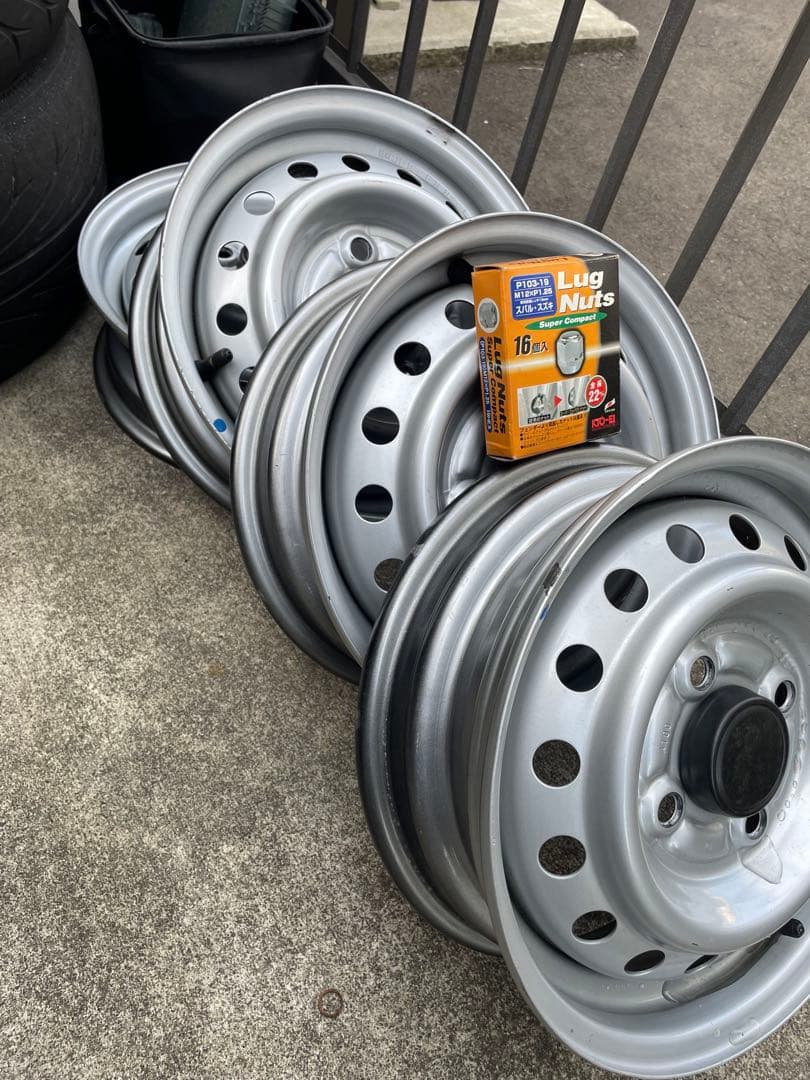 鉄チンホイール 4本 ナット付属